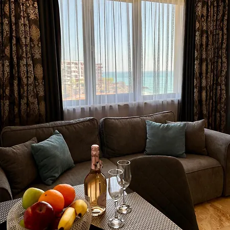 Onyx Deluxe First Line Apartment Sveti Vlas