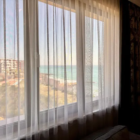 Onyx Deluxe First Line Sveti Vlas