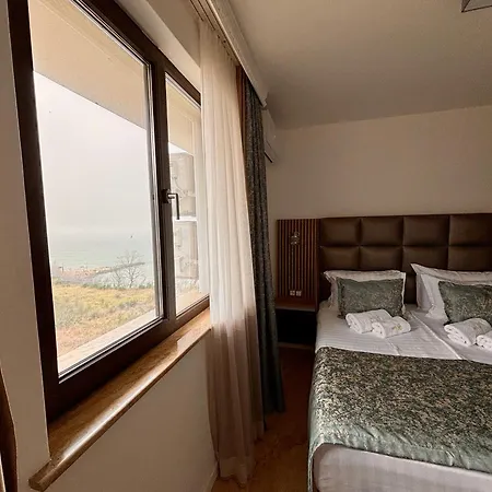 Apartment Onyx Deluxe First Line Sveti Vlas