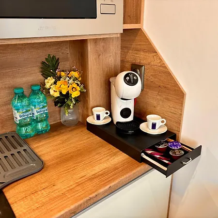 Onyx Deluxe First Line