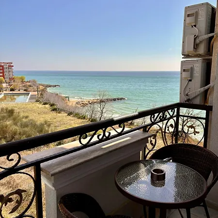 Onyx Deluxe First Line Sveti Vlas