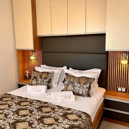 Apartment Onyx Deluxe First Line Sveti Vlas