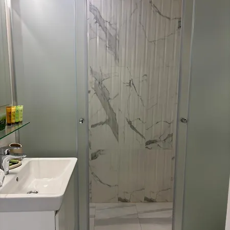 Onyx Deluxe First Line Apartment