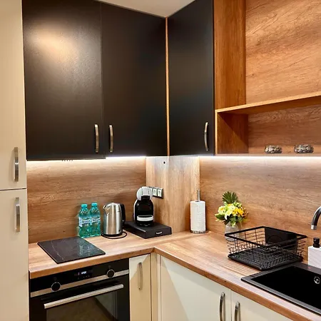 Onyx Deluxe First Line דירה