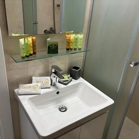 Onyx Deluxe First Line Apartment