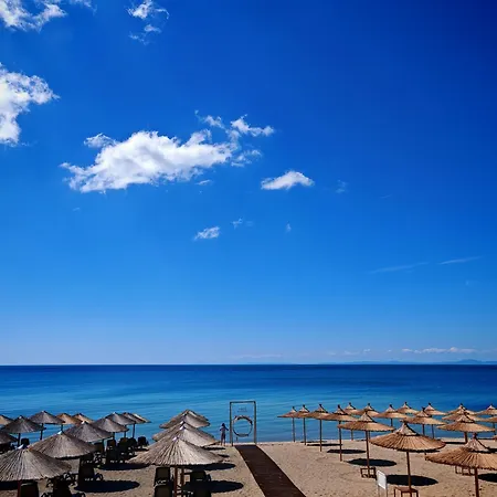 Onyx Deluxe First Line דירה *