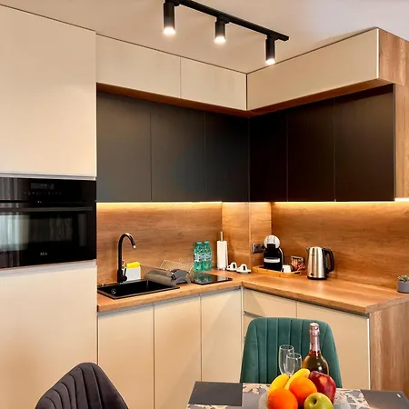 Onyx Deluxe First Line Apartment