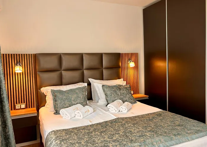 Апартамент Onyx Deluxe First Line Свети Влас