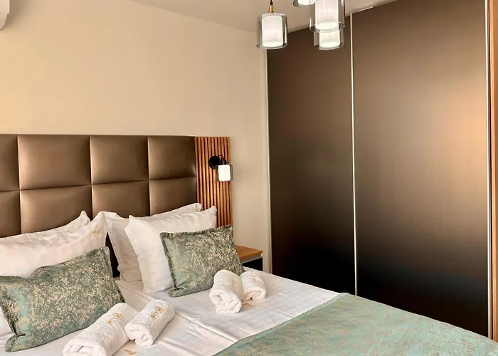 Апартамент Onyx Deluxe First Line Свети Влас