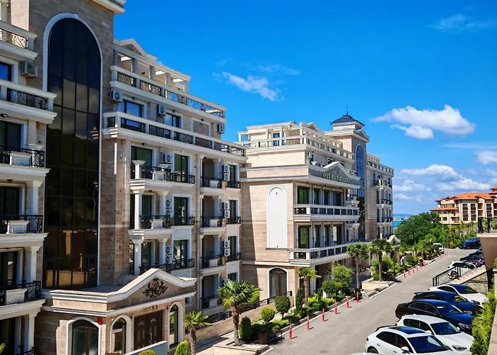 Апартамент Onyx Deluxe First Line